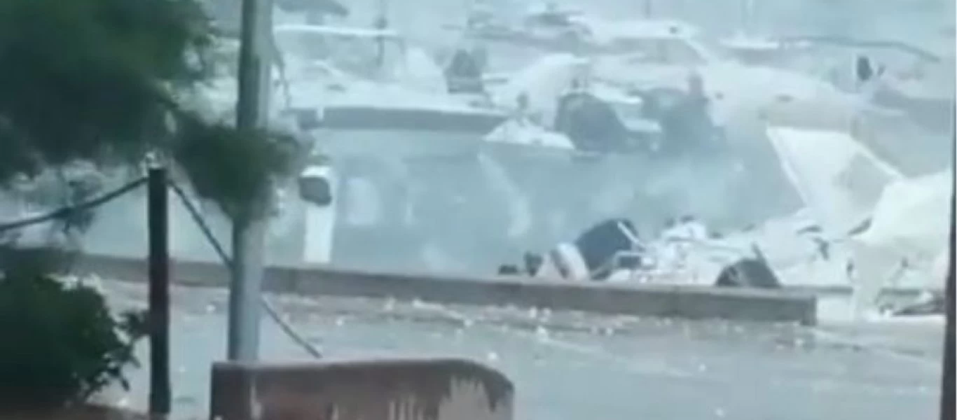 Θεομηνία και στη νότια Ιταλία: 18 τραυματίες - Χαλάζι μεγέθους πορτοκαλιού